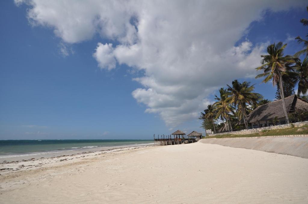 Kilifi Bay Beach Resort Esterno foto