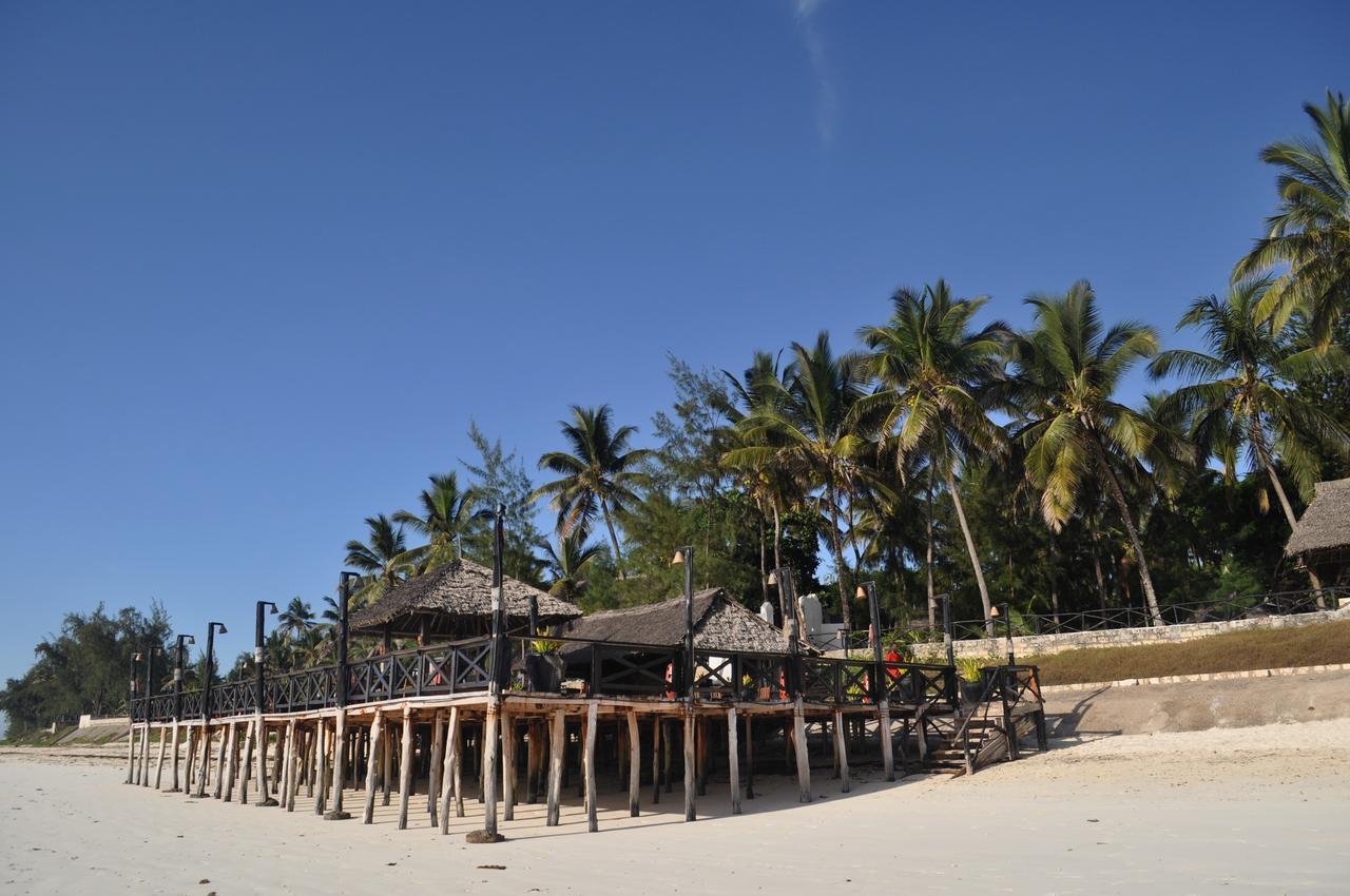 Kilifi Bay Beach Resort Esterno foto
