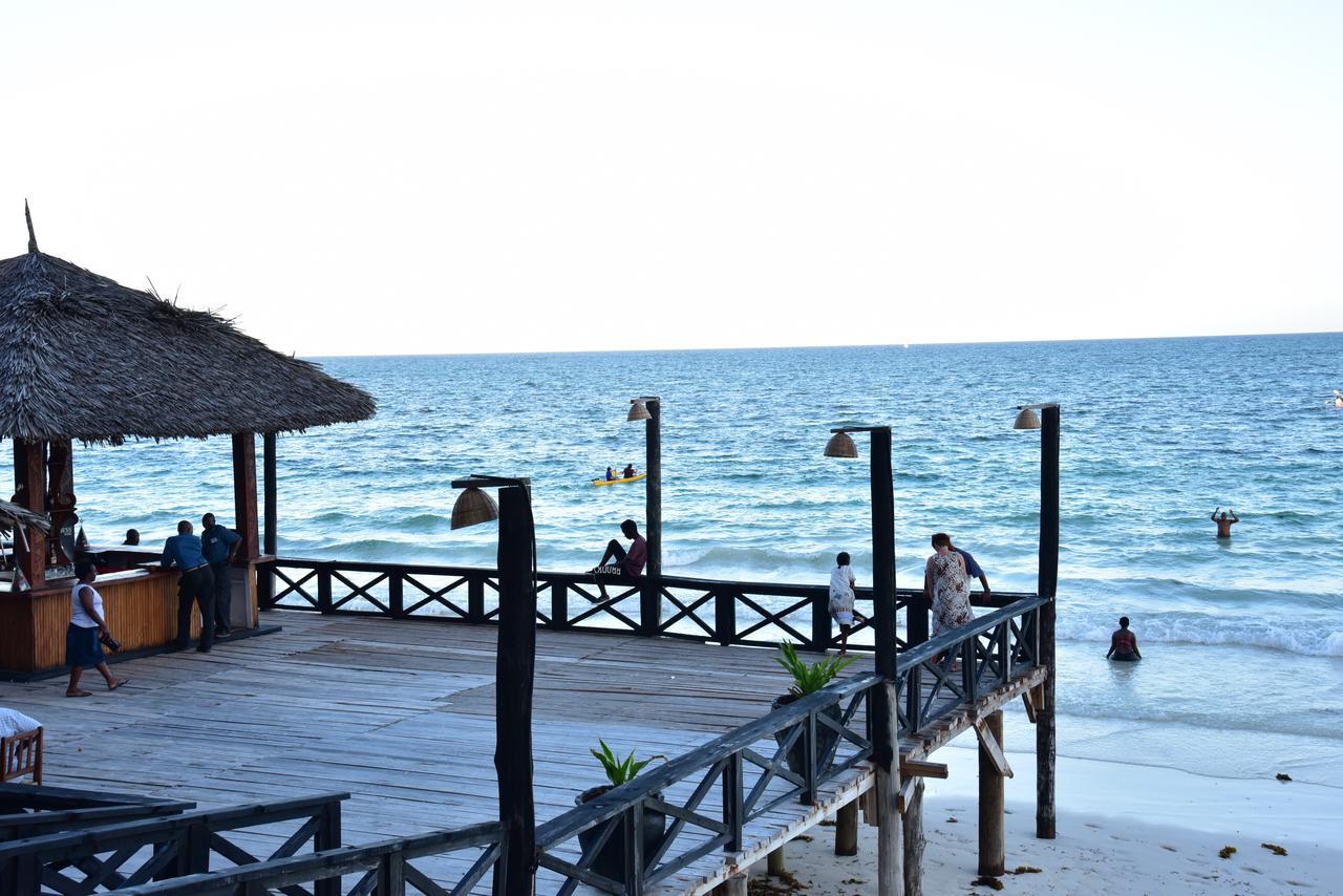 Kilifi Bay Beach Resort Esterno foto