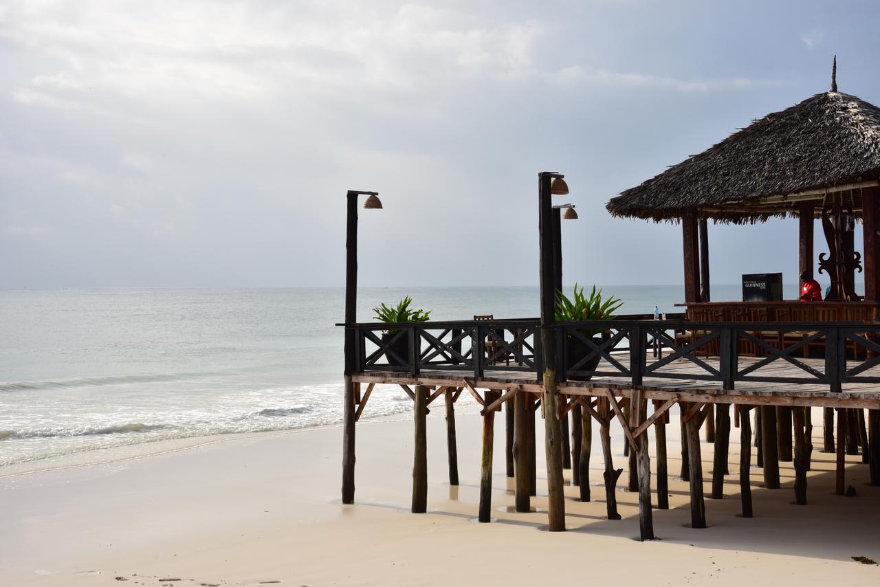 Kilifi Bay Beach Resort Esterno foto