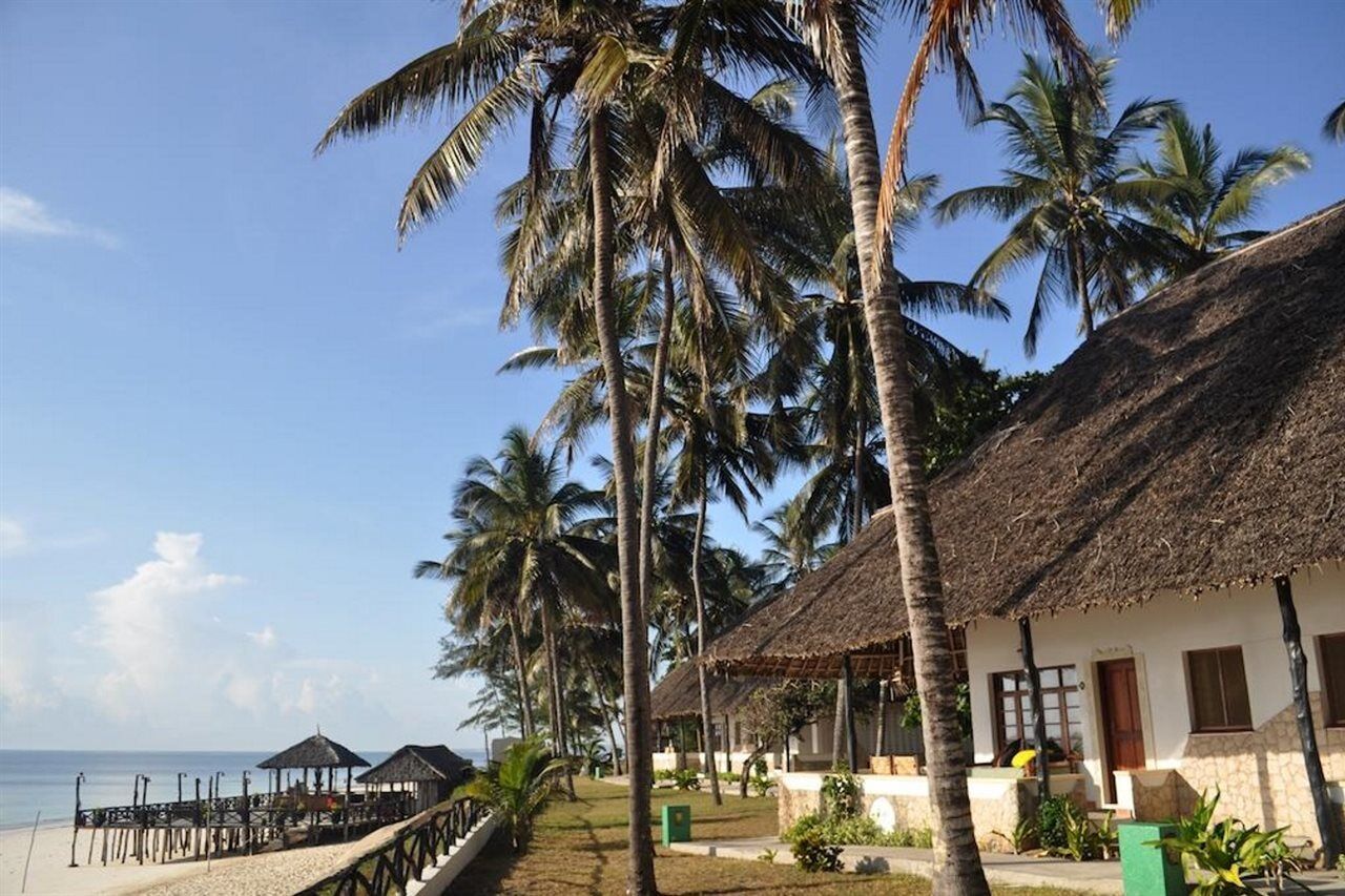 Kilifi Bay Beach Resort Esterno foto
