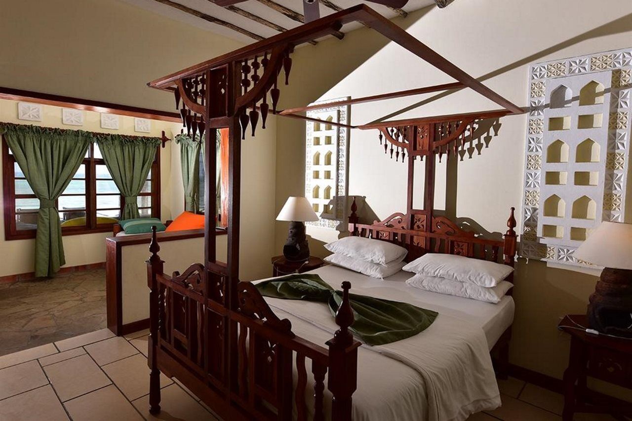 Kilifi Bay Beach Resort Esterno foto